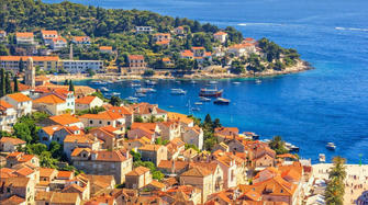 Choosing the Best Season for Your European Trip: A Seasonal Guide to Match Your Travel Style