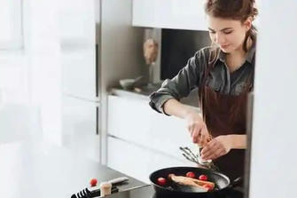 50 Clever Kitchen Hacks For An Effortless Cooking Experience