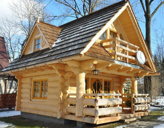 This Tiny Wood House of 290 FT With Amazing Interior, Take a Look Inside!