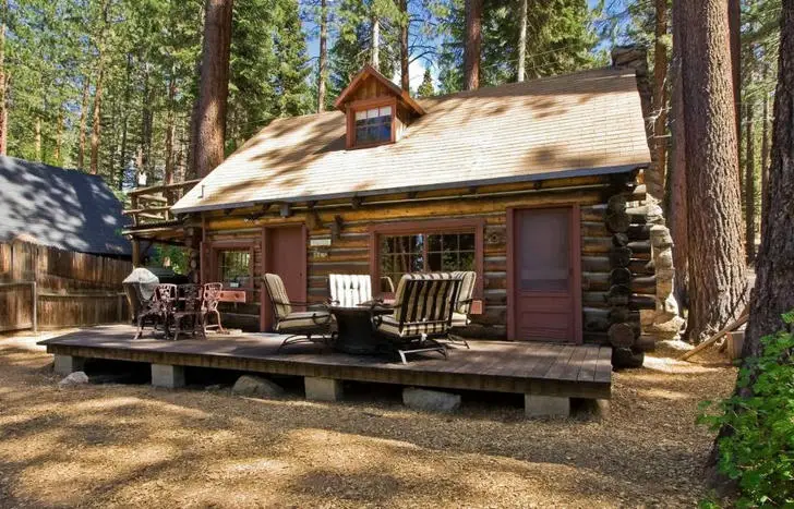 log cabin